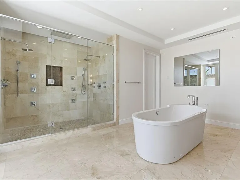 279 Dorado Bch E — Photo 23