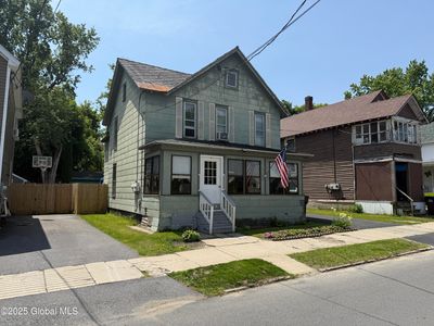 32 5th Avenue, Gloversville, NY, 12078