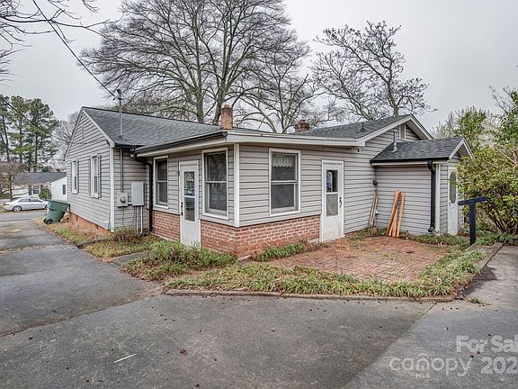5th image of 1315 Poston Cir