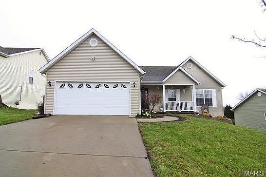 1st image of 637 Pleasant Lake Dr