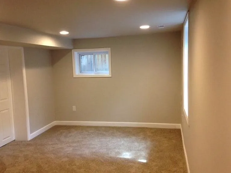 8810 Hawkins Ln — Photo 13