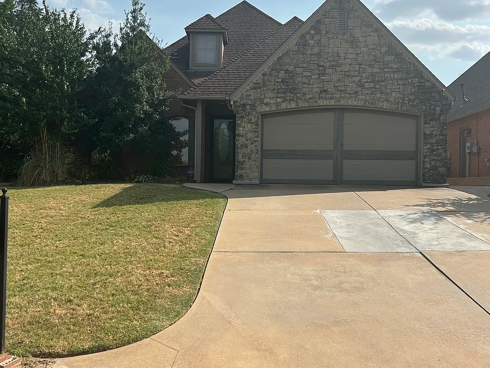 20216 Old World Dr
