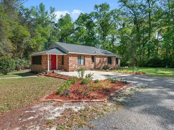 5311 Old River Rd, Baker, FL 32531