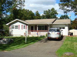 57 River Rd, Stanhope, NJ 07874