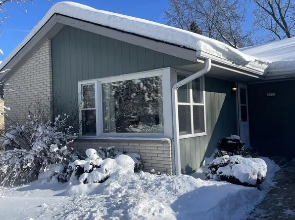 1522 5th AVENUE #1524, Grafton, WI 53024