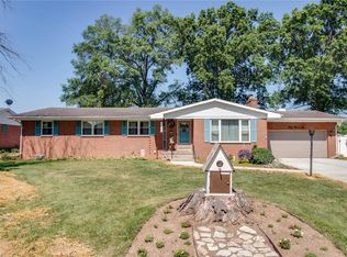 3306 Morkel Dr, Godfrey, IL 62035