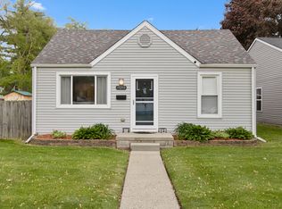19210 Indian, Redford, MI 48240