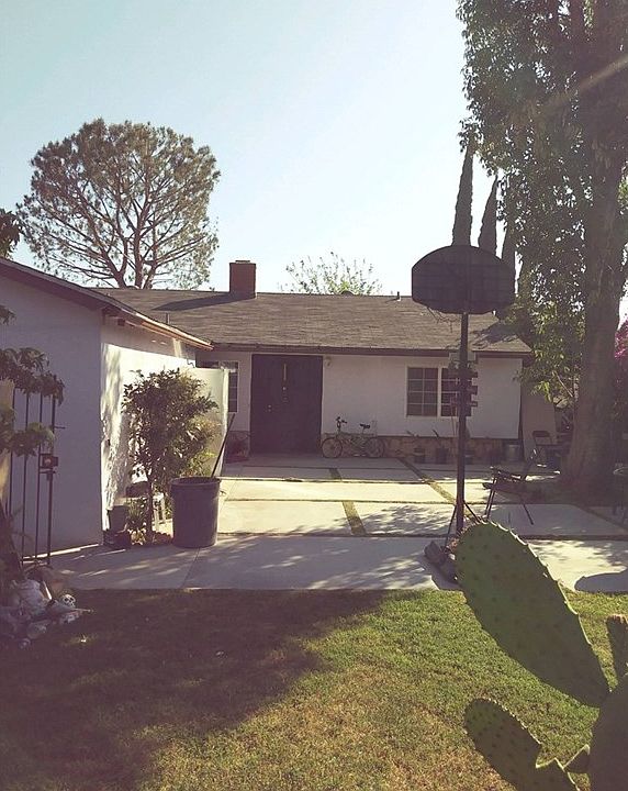 1st image of 13207 Herrick Ave