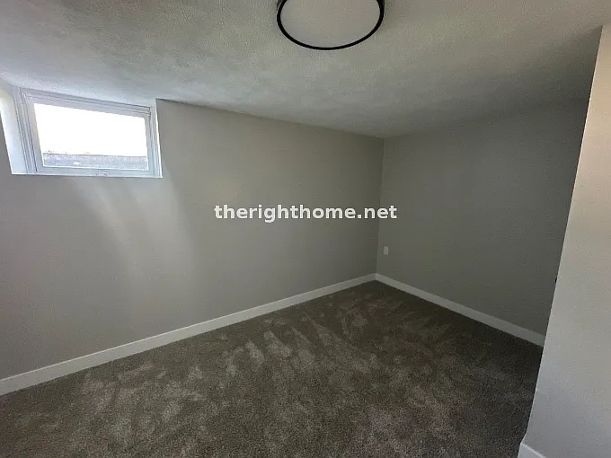 4525 N 70th St — Photo 15