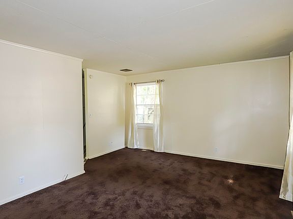 5th image of 725 Palm Dr