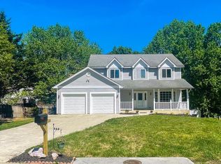 10384 Chamberlin Ct E, Waldorf, MD 20601