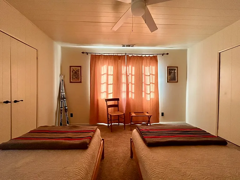 388 Heliotrope Dr — Photo 20