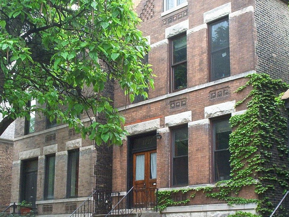 1st image of 1727 N Hermitage Ave #1