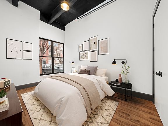 3rd image of 255 18th St #134