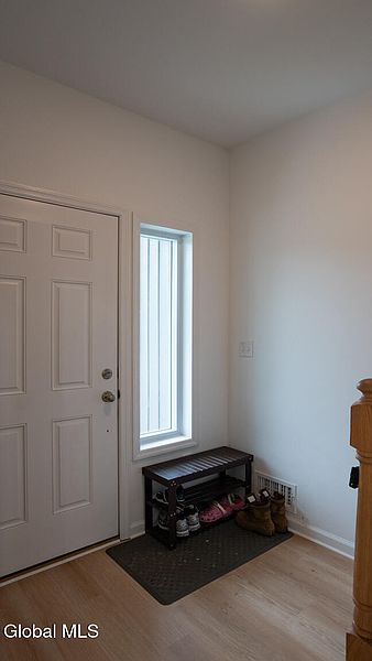 4th image of 2 Giovanni Court