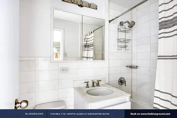 Rented by The Blueground | media 27