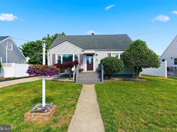 20 Kenwood Ter, Hamilton, NJ 08610