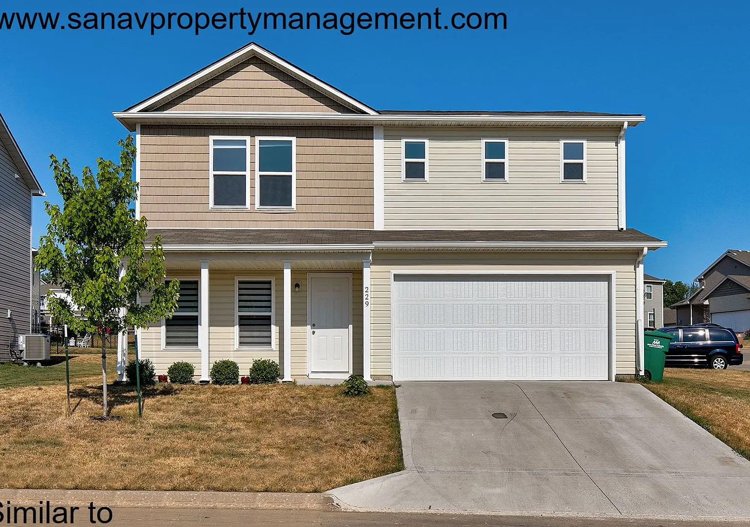Stunning 4-Bedroom Home in Prime Norwalk Location with Open-Concept Living with fenced backyard — Photo 2