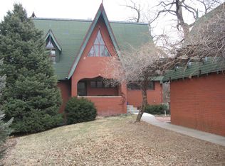 424 S 50th St, Lincoln, NE 68510