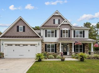 106 Shoveler Ct, Sneads Ferry, NC 28460
