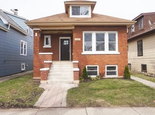 5908 W Eastwood Ave, Chicago, IL 60630
