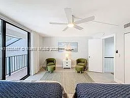 350 Grapetree Dr #405 — Photo 32