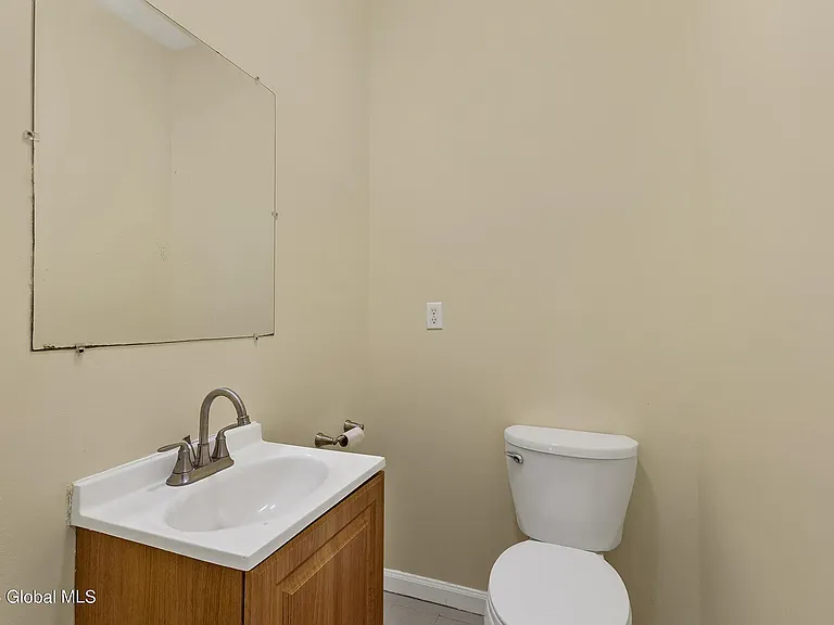 345 Myrtle Ave #2 — Photo 5