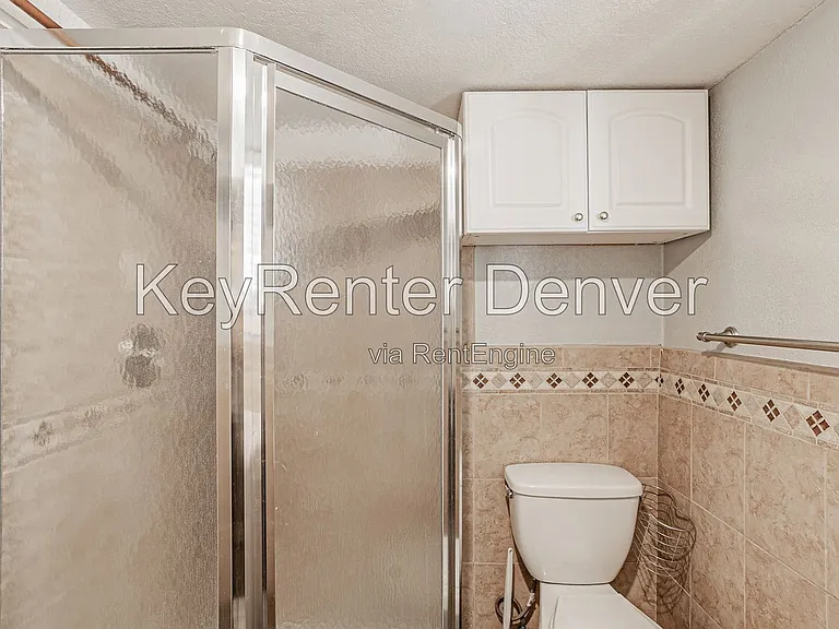 945 N Washington St #100 — Photo 34
