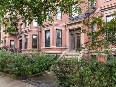 275 Beacon St APT 2B, Boston, MA, 02116