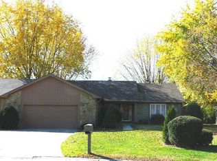 8204 Castlebrook Ct, Indianapolis, IN