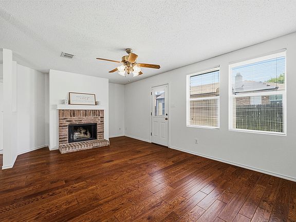 5th image of 1725 Sierra Meadow Ln