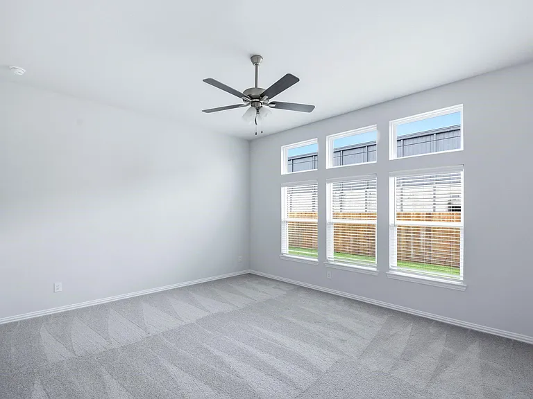 2106 Villa Flora Ln — Photo 27