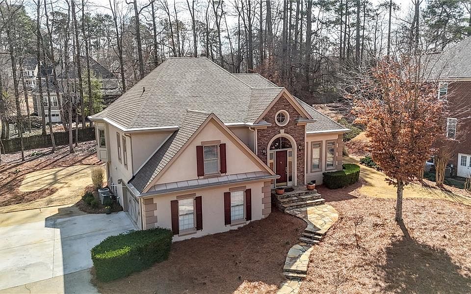 1st image of 1001 Chestnut Hill Rd SW