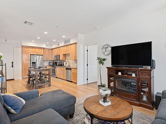 5th image of 130 N Garden St Unit 1308