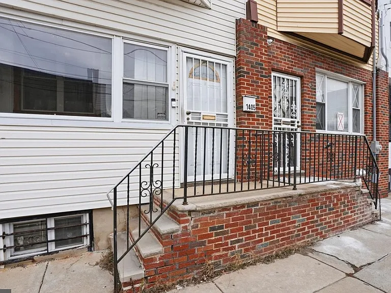 1405 S 29th St — Photo 2