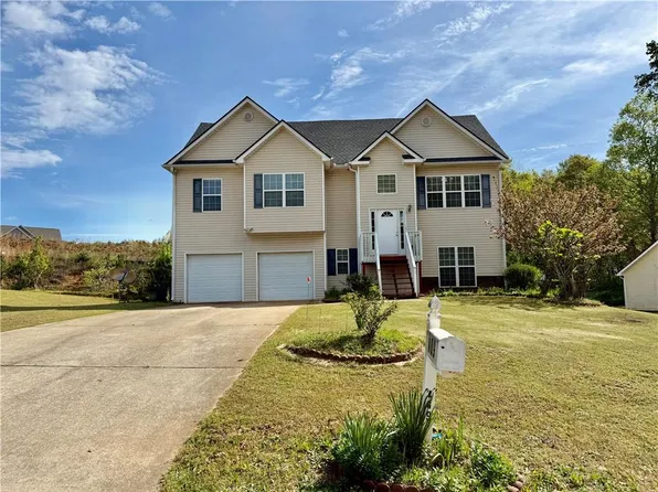 469 Arlington Ln, Commerce, GA 30529