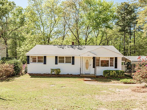 3rd image of 135 Palmetto Avenue