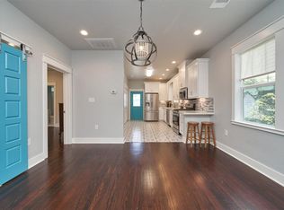 4522 Bernardo De Galvez, Galveston, TX 77551
