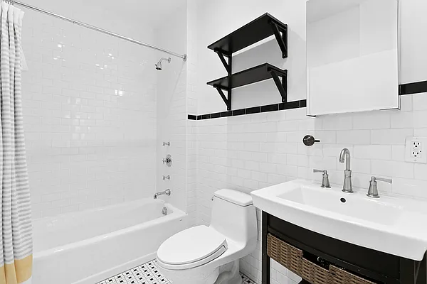 Rented by Corcoran | media 31