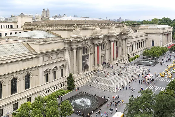 Sold by Corcoran | media 17