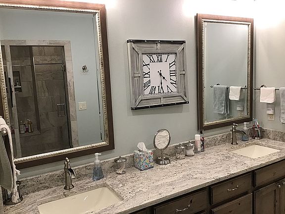 Master bath/tile shower