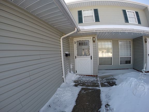 2nd image of 7990 Colonial Dr. #B
