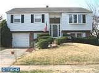 302 E 4th St, Florence, NJ 08518