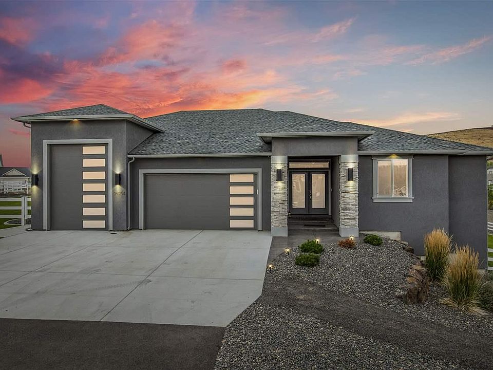 1st image of 95904 E Holly Way
