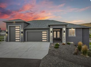 95904 E Holly Way, Kennewick, WA 99338