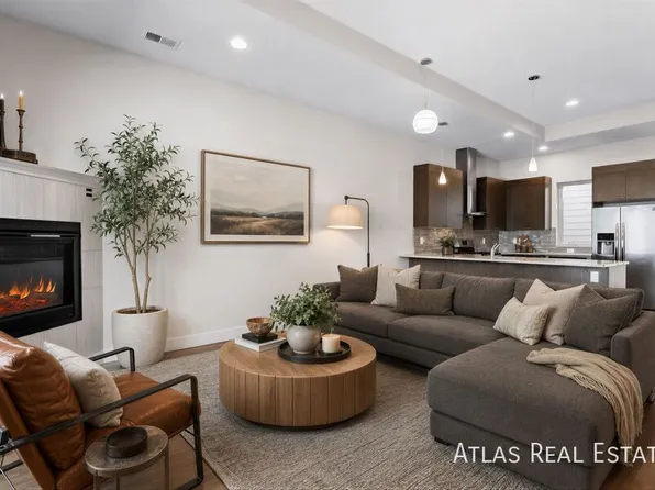 4132 E 35th Ave, Denver, CO 80207