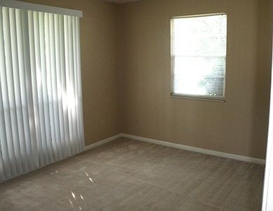 2nd image of 2741 Lexington Dr