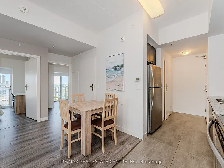 251 Hemlock St #707 — Photo 17