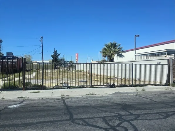 1903 Roosevelt St, North Las Vegas, NV 89030