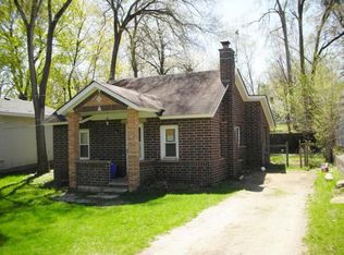207 Pierce Ave, Kalamazoo, MI 49001